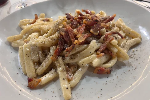 strozzapreti-alla-gricia